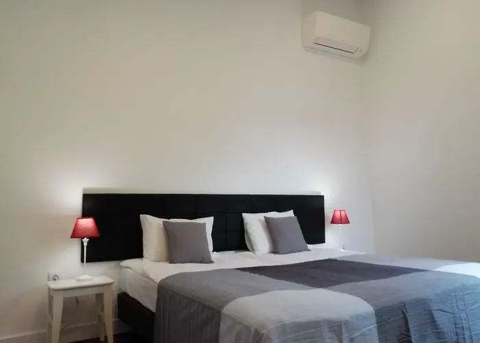 Vista Bed & Breakfast 3*